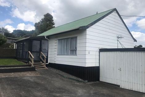 Photo of property in 1/72 Vodanovich Road, Te Atatu South, Auckland, 0610