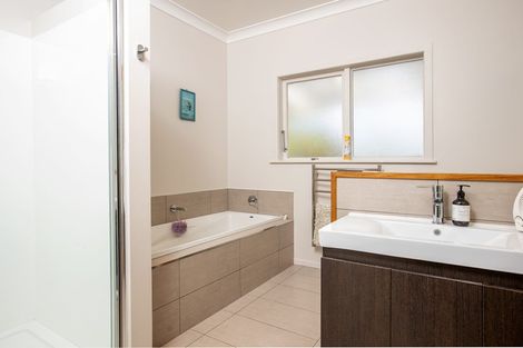 Photo of property in 9 Miro Street, Lansdowne, Masterton, 5810