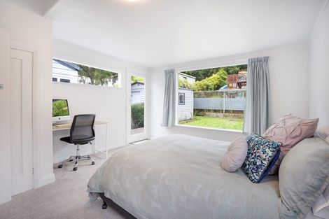Photo of property in 75 Raukawa Street, Stokes Valley, Lower Hutt, 5019