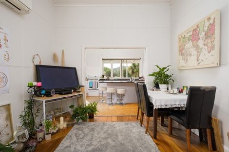 Photo of property in 22a Rangiuia Road, Tolaga Bay, 4077