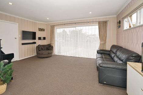 Photo of property in 18 Macmurdo Avenue, Glenview, Hamilton, 3206