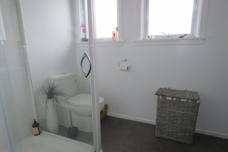 Photo of property in 6 Dacre Street, Oamaru North, Oamaru, 9400