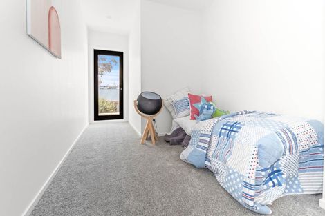 Photo of property in 5/15 Normandy Place, Henderson, Auckland, 0610