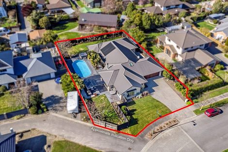 Photo of property in 16 Sovereign Gardens, Halswell, Christchurch, 8025