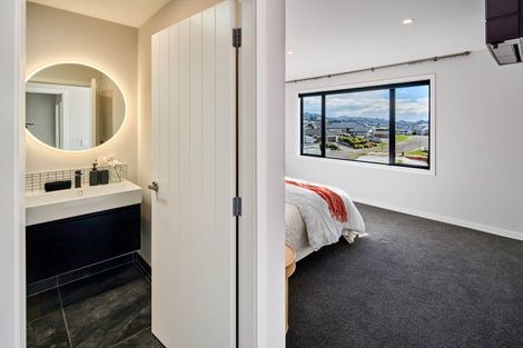 Photo of property in 15 Yorkshire Close, Whitby, Porirua, 5024