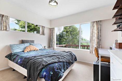 Photo of property in 108 Sunset Road, Unsworth Heights, Auckland, 0632