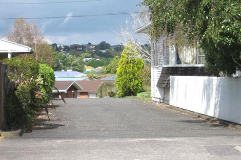 Photo of property in 2/116 Titirangi Road, New Lynn, Auckland, 0600