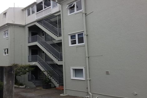 Photo of property in Aroha Apartments, 222 The Terrace, Wellington Central, Wellington, 6011