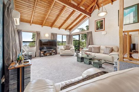 Photo of property in 32 Layton Road, Manly, Whangaparaoa, 0930