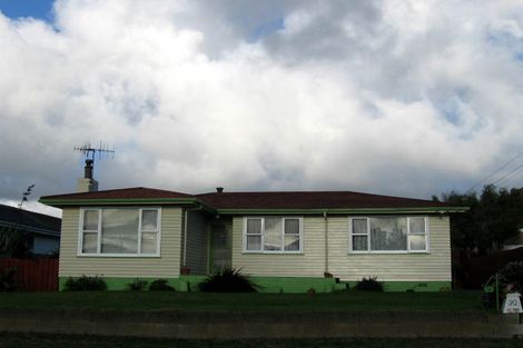 Photo of property in 30 Michael Road, Paraparaumu Beach, Paraparaumu, 5032