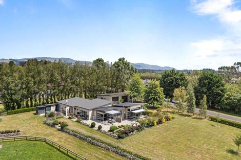 Photo of property in 14 Branksome Place, Aokautere, Palmerston North, 4471