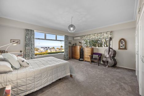 Photo of property in 13 Lighthouse Road, Bluff Hill, Napier, 4110
