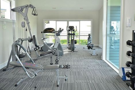 Photo of property in 37 Landmark Terrace, Orewa, 0931