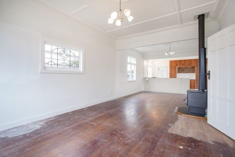 Photo of property in 82 Fairs Road, Milson, Palmerston North, 4414