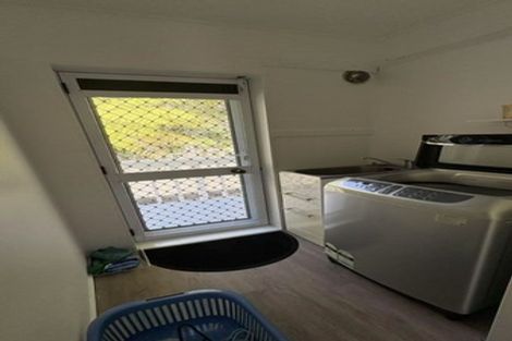 Photo of property in 1/45 Mcdowell Crescent, Hillcrest, Auckland, 0627