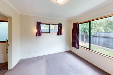 Photo of property in 5a Franklin Avenue, Hokowhitu, Palmerston North, 4410