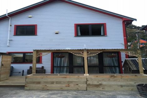 Photo of property in 166a Aro Street, Aro Valley, Wellington, 6021