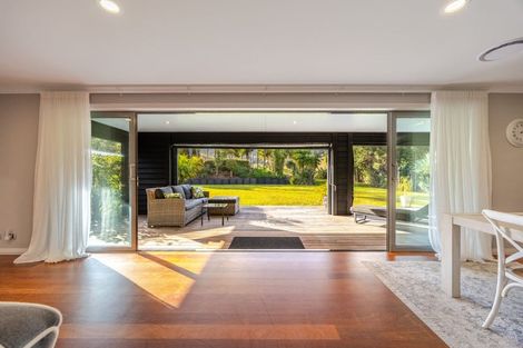 Photo of property in 875 Hibiscus Coast Highway, Waiwera, Orewa, 0994