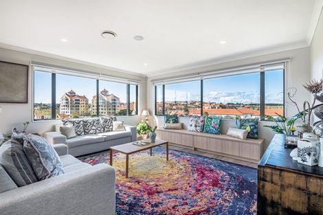 Photo of property in 5 Bella Vista Drive, Gulf Harbour, Whangaparaoa, 0930