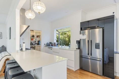 Photo of property in 47 Gaine Street, New Plymouth, 4310