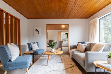 Photo of property in 15 Duval Grove, Tawa, Wellington, 5028