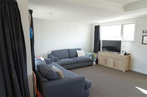 Photo of property in 10/71 Estuary Road, New Brighton, Christchurch, 8061