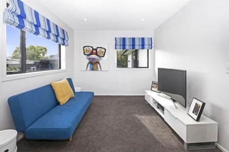 Photo of property in 10 Penhelig Place, Burnside, Christchurch, 8053