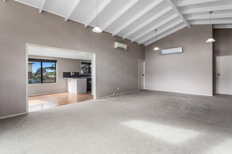 Photo of property in 7 Olive Grove, Edgecumbe, 3120