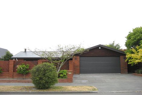 Photo of property in 11 Forest Park Place, Parklands, Christchurch, 8083