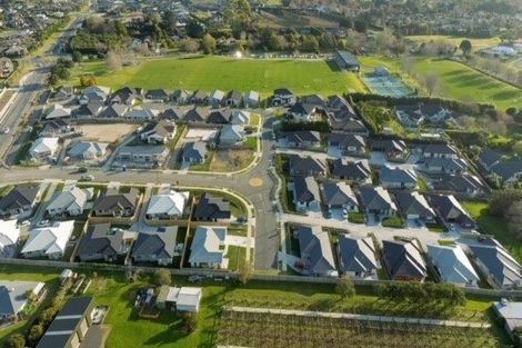 Photo of property in 30 Richardson Road, Omokoroa, 3114