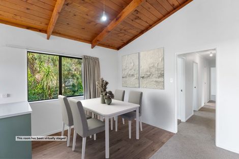 Photo of property in 14 Poneke Drive, Waikanae, 5036