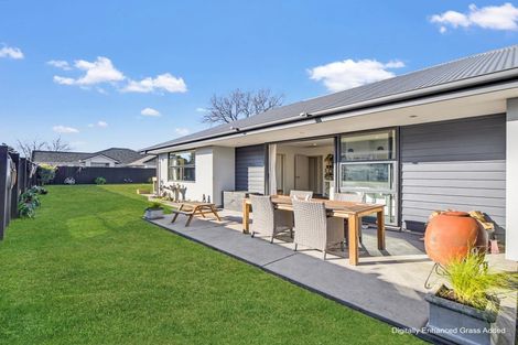 Photo of property in 35 Marriotts Road, North New Brighton, Christchurch, 8083