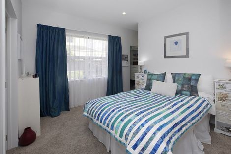 Photo of property in 2 Matisse Place, Burnside, Christchurch, 8053