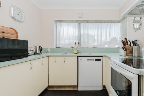 Photo of property in 2/415 Cambridge Road, Te Awamutu, 3800