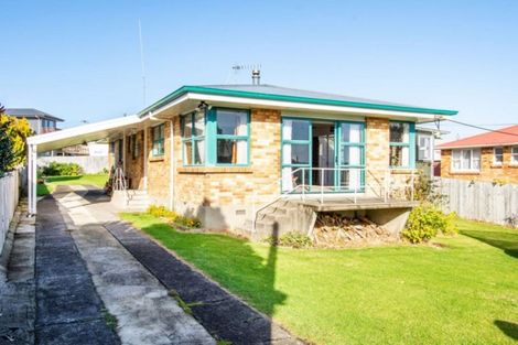 Photo of property in 4 Atuaroa Avenue, Te Puke, 3119