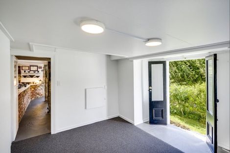 Photo of property in 6 Cameron Road, Bluff Hill, Napier, 4110