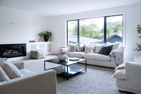 Photo of property in 17 Taruna Place, Havelock North, 4130