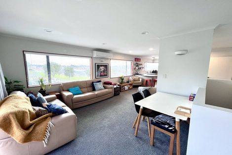 Photo of property in 29 Greenview Lane, Red Beach, 0932