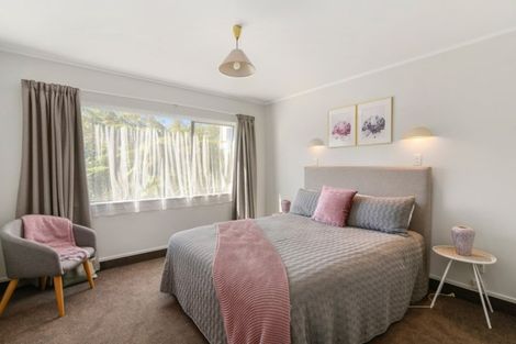 Photo of property in 74a Grand Vue Road, Kawaha Point, Rotorua, 3010