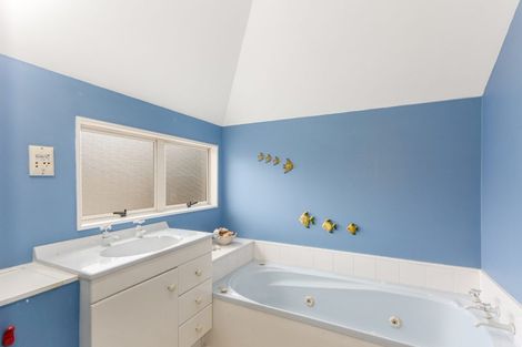 Photo of property in 38b Hinau Street, Woburn, Lower Hutt, 5011