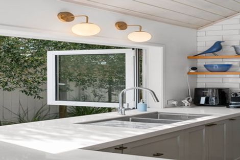 Photo of property in 24 Brodie Lane, Pauanui, Hikuai, 3579