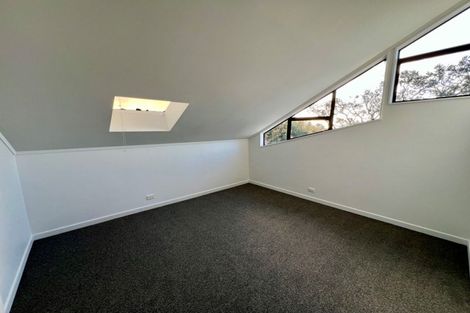 Photo of property in 1/55 Beresford Street, Bayswater, Auckland, 0622