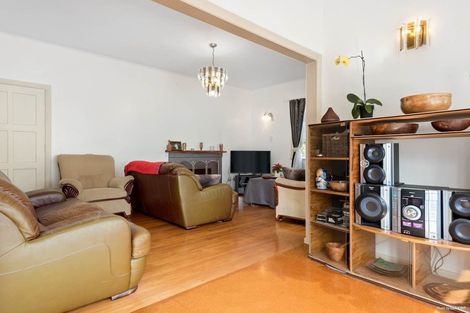 Photo of property in 494 Mount Albert Road, Mount Roskill, Auckland, 1042