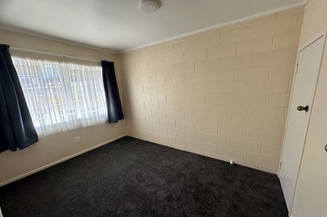 Photo of property in 2/23 Alcock Street, Mount Wellington, Auckland, 1060