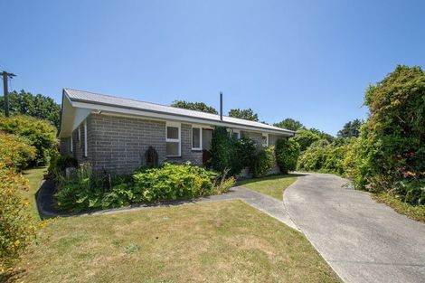 Photo of property in 49 Torquay Place, Bryndwr, Christchurch, 8053