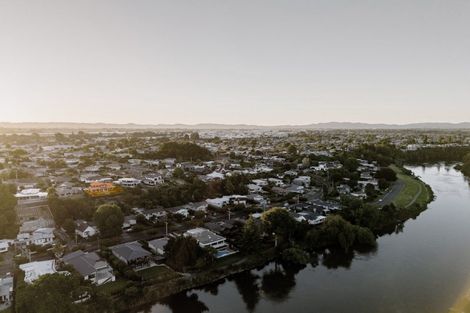 Photo of property in 48 Beerescourt Road, Beerescourt, Hamilton, 3200