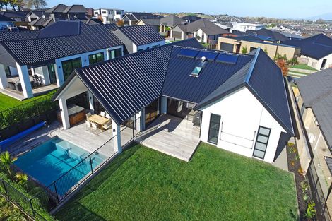 Photo of property in 17 Longbow Terrace, Flagstaff, Hamilton, 3210