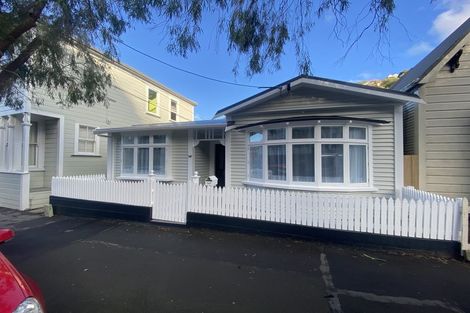 Photo of property in 147 Aro Street, Aro Valley, Wellington, 6021