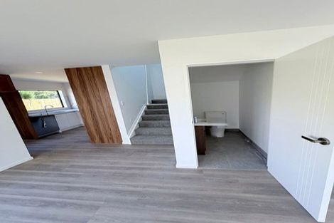 Photo of property in 8 Sharland Avenue, Manurewa, Auckland, 2102