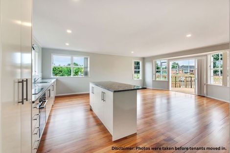 Photo of property in 25 Holland Street, Pukekohe, 2120